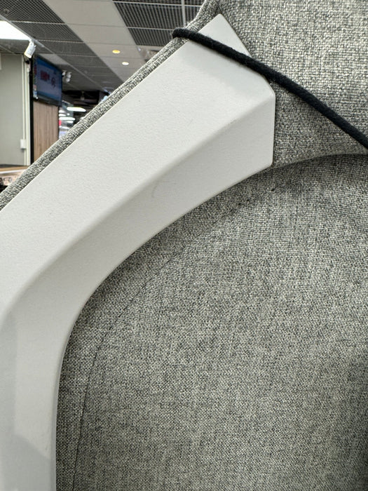 【展示福利品 - 台中門市】Refine 人體工學椅 - Fin Shop